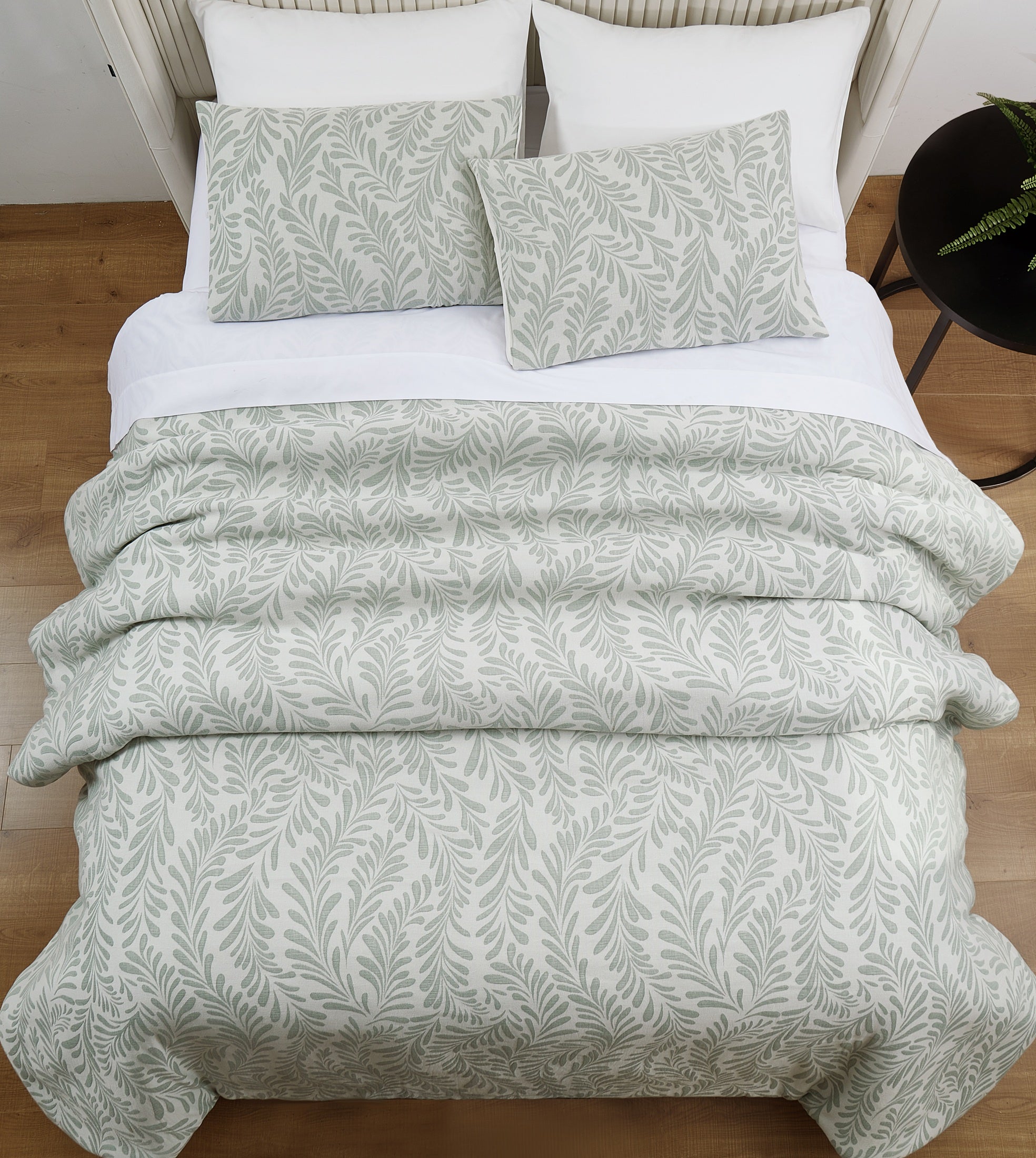 Better Homes & Gardens Botanical 3-Piece Comforter Set, Green, Full Queen, All Ages