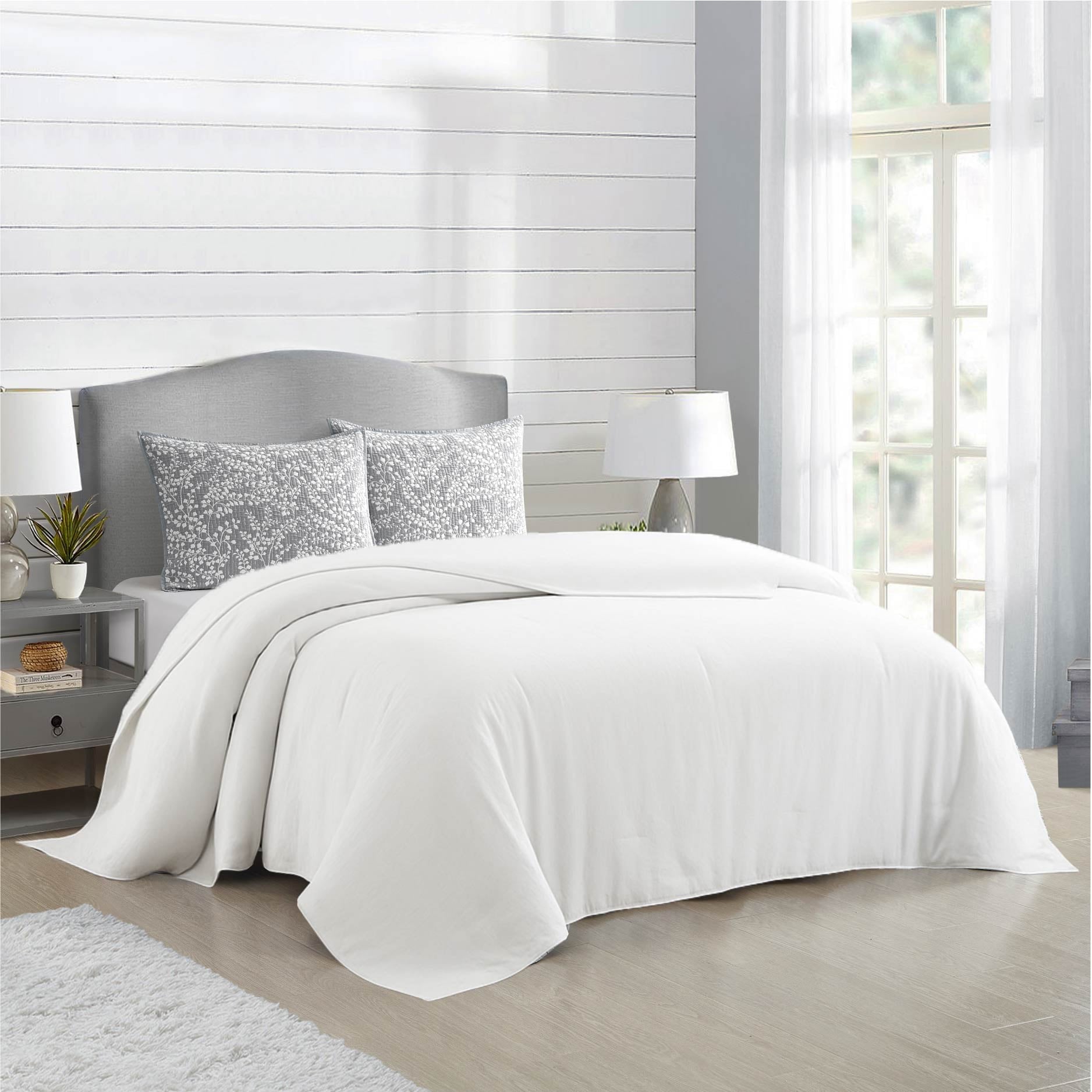 Mainstays Botanical Floral Stitched Pillow Sham, Standard, Light Grey, 1 Pack