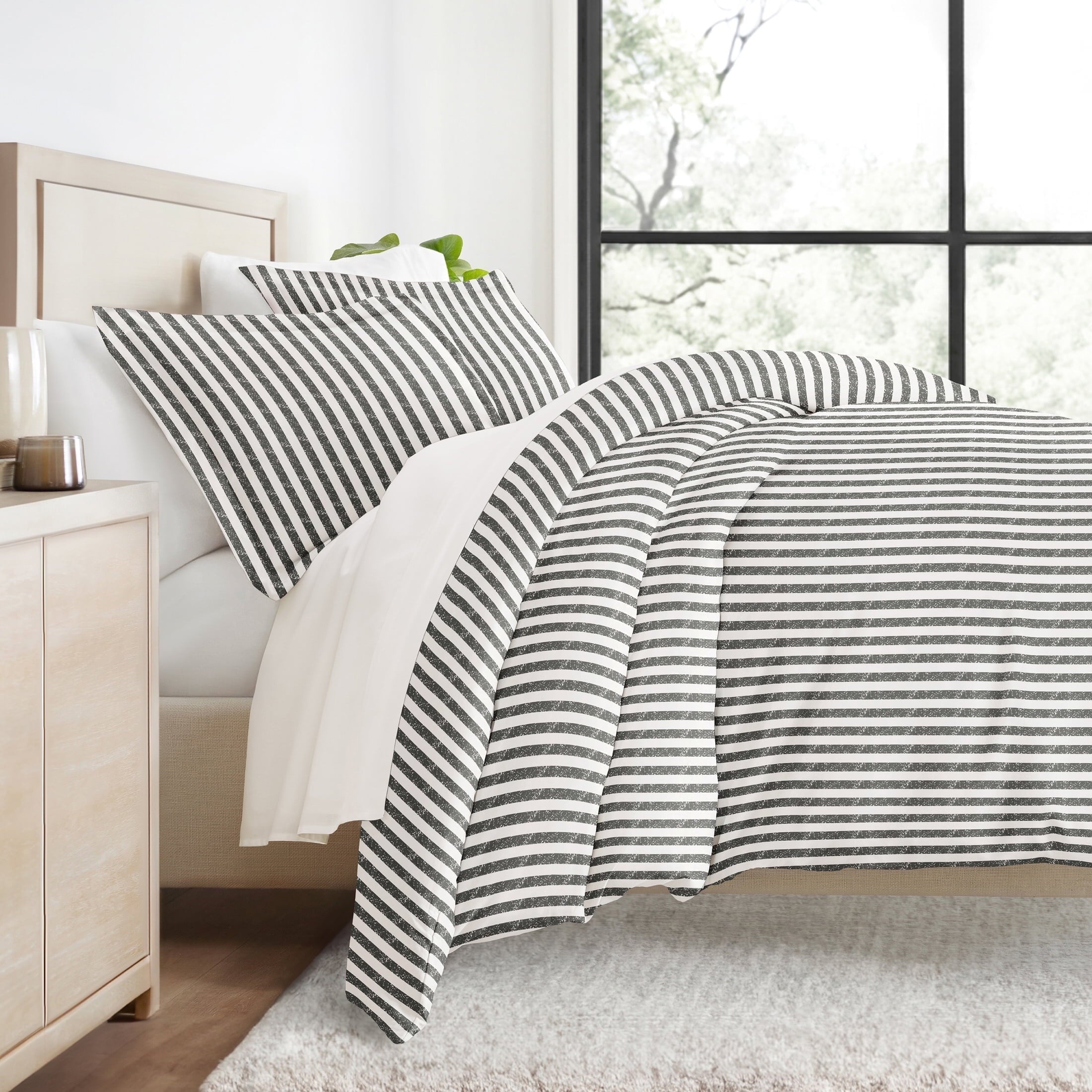 Duvet Cover Set - Ultra Soft & Breathable - Light Gray Rugged Striped for Twin Size Bedding by Comfort Canopy